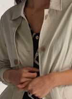 Chaqueta gabardina corta